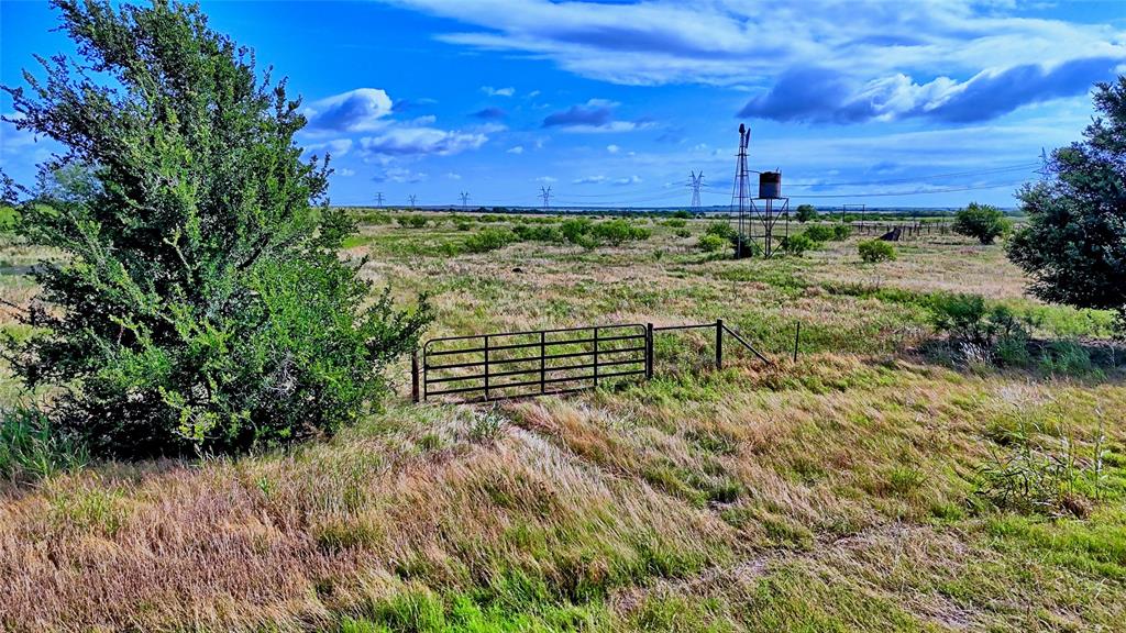 576 Seabourn Road Henrietta, TX 76365 - Photo 6 of 39