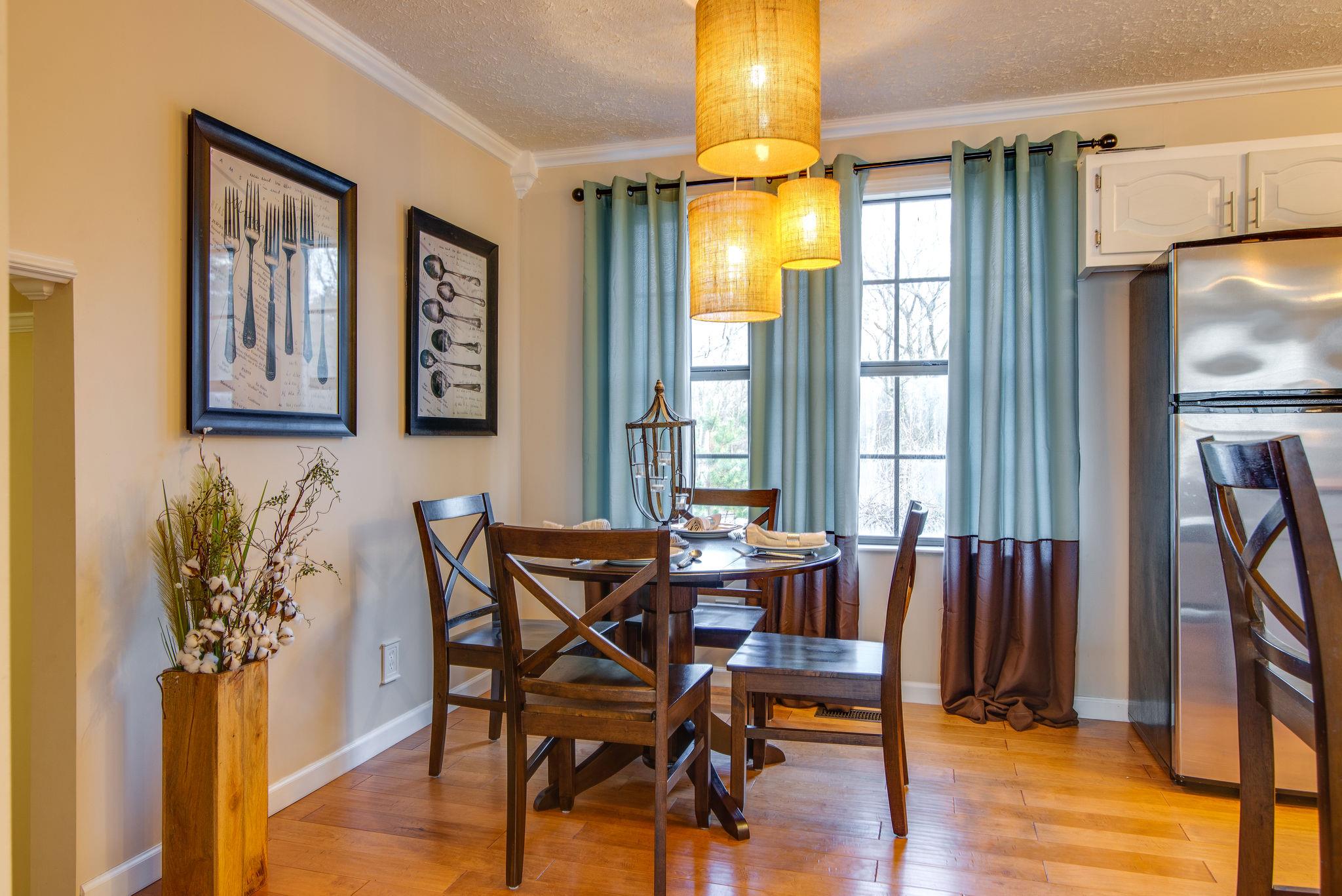 3681 Cairo Bend Road Lebanon, TN 37087 - Photo 8 of 23 a dining room with furniture and window