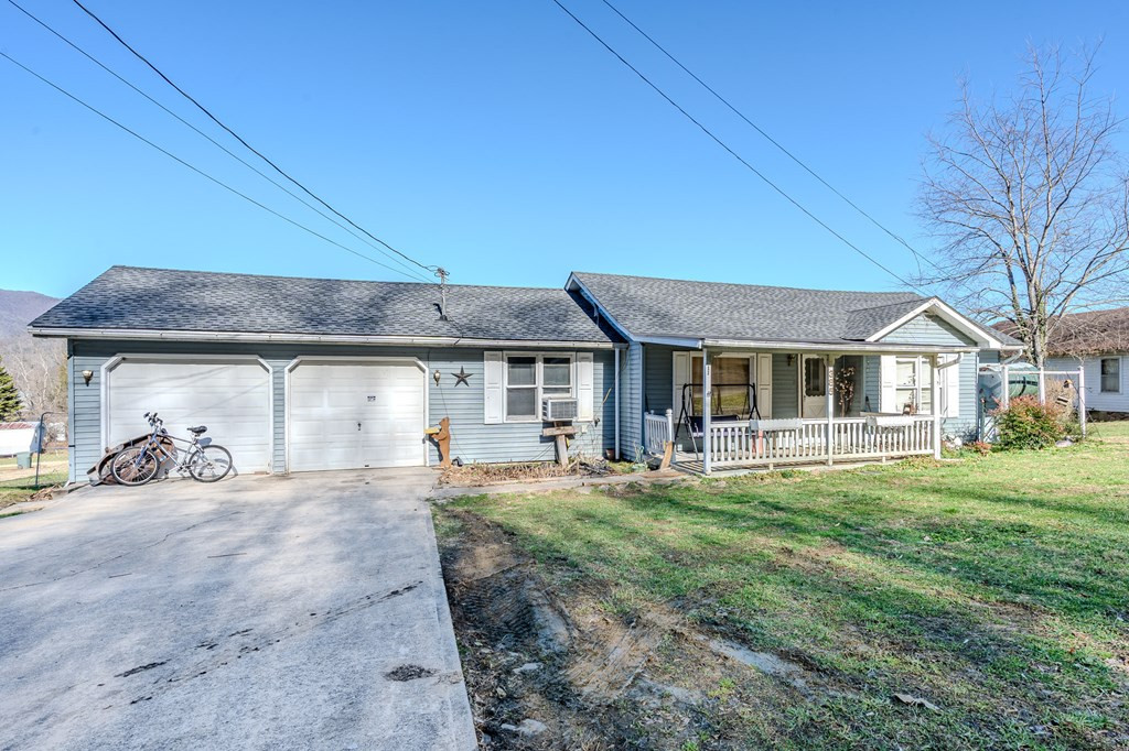 385 Aquone Road Andrews, NC 28901 - Photo 28 of 53