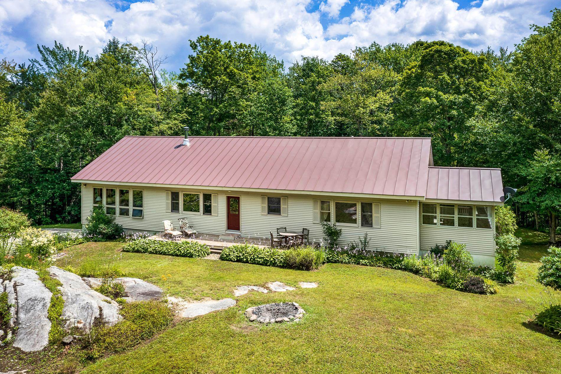 386 Winhall Hollow Road Winhall, VT 05340 - Photo 2 of 40 Gallery Image 2