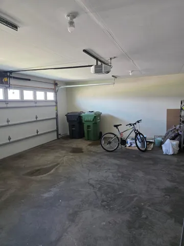 $330,000 | 1719 Grand Avenue, Worthington, MN 56187