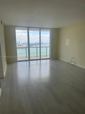 $4,400 | 50 Biscayne Boulevard, Unit 2204, Miami, FL 33132