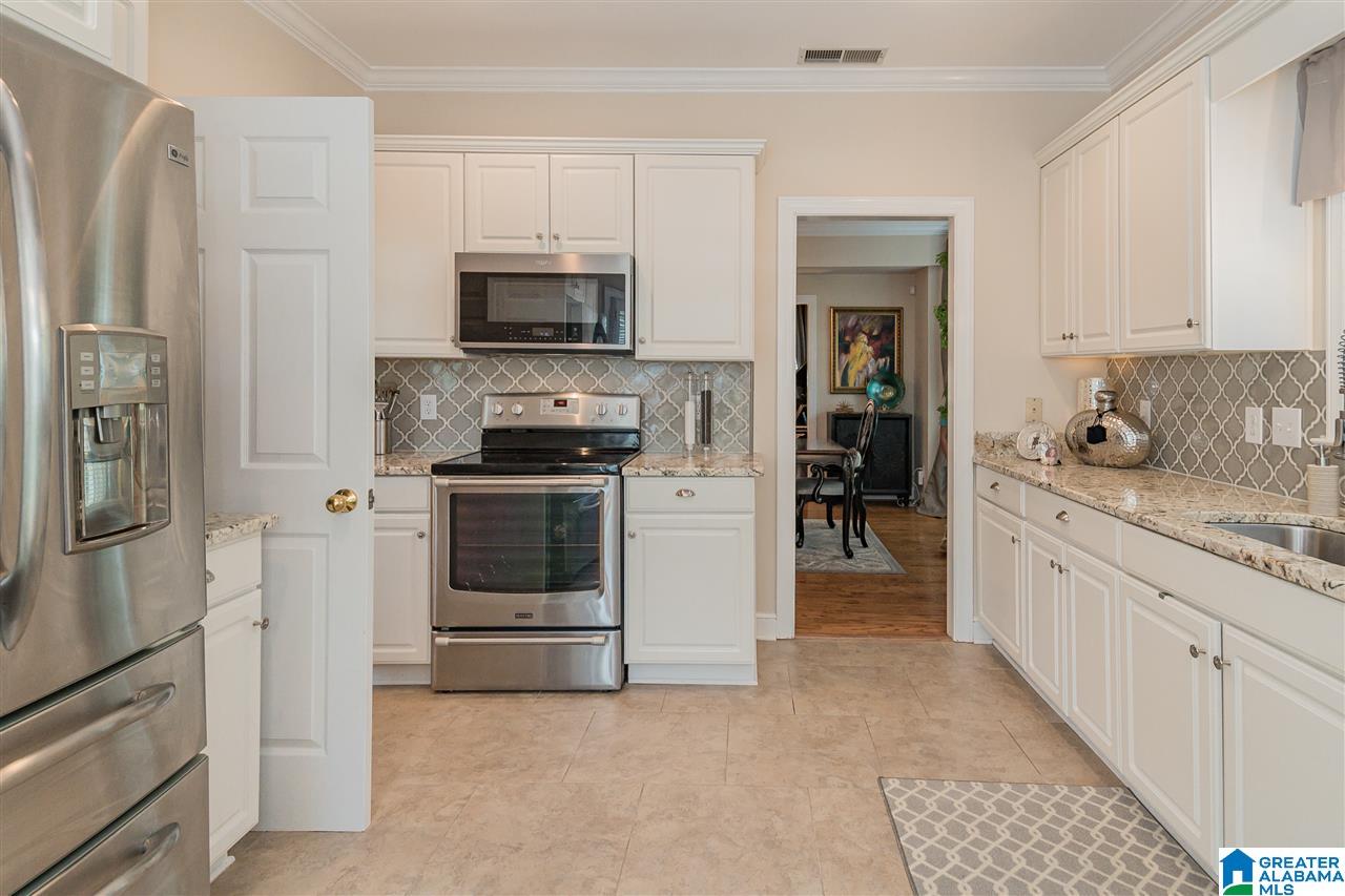 3614 Montclair Road Birmingham, AL 35213 - Photo 9 of 47