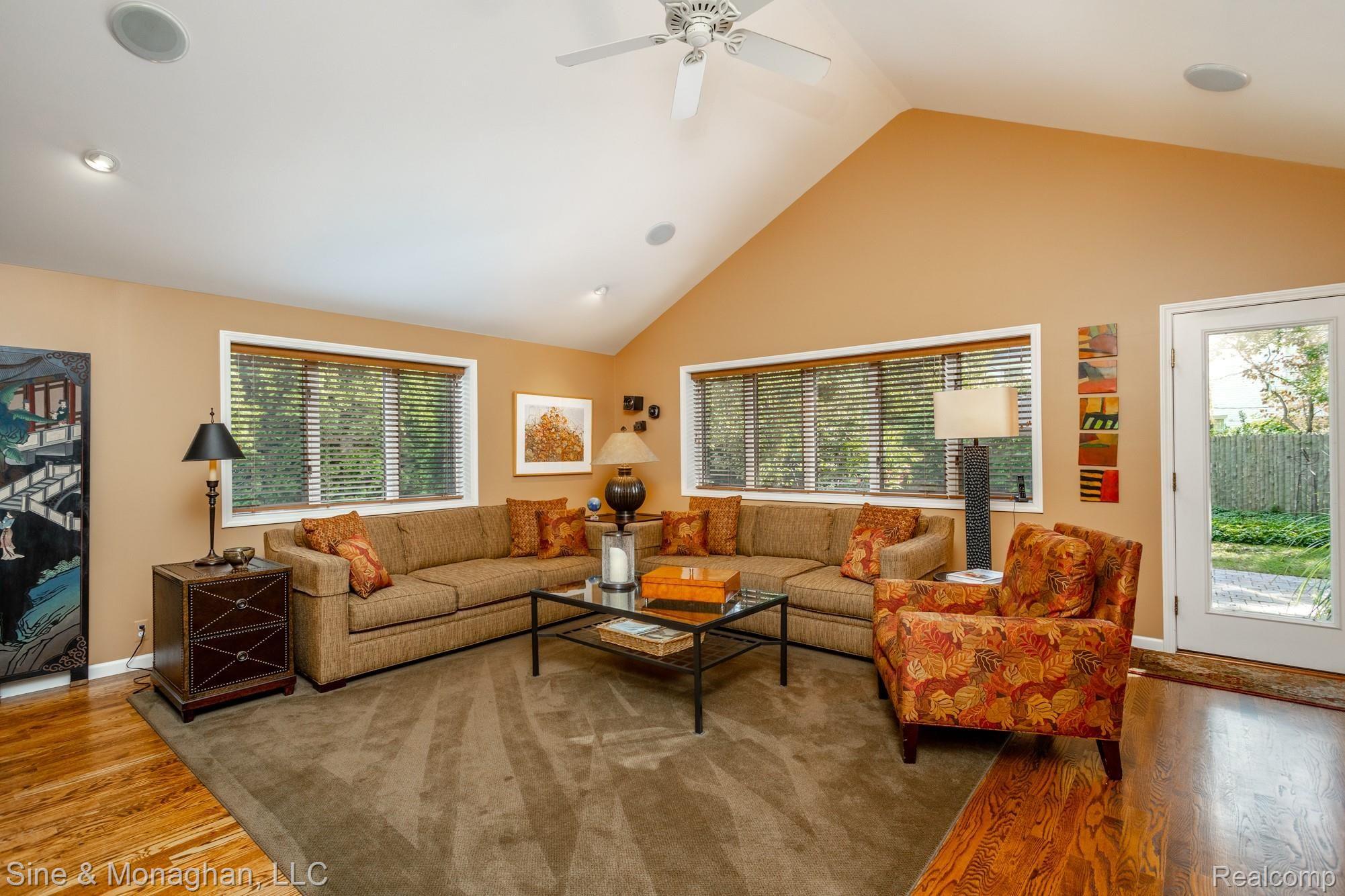 55 Shoreham Road Grosse Pointe, MI 48236 - Photo 20 of 85 55 Shoreham S010.jpg