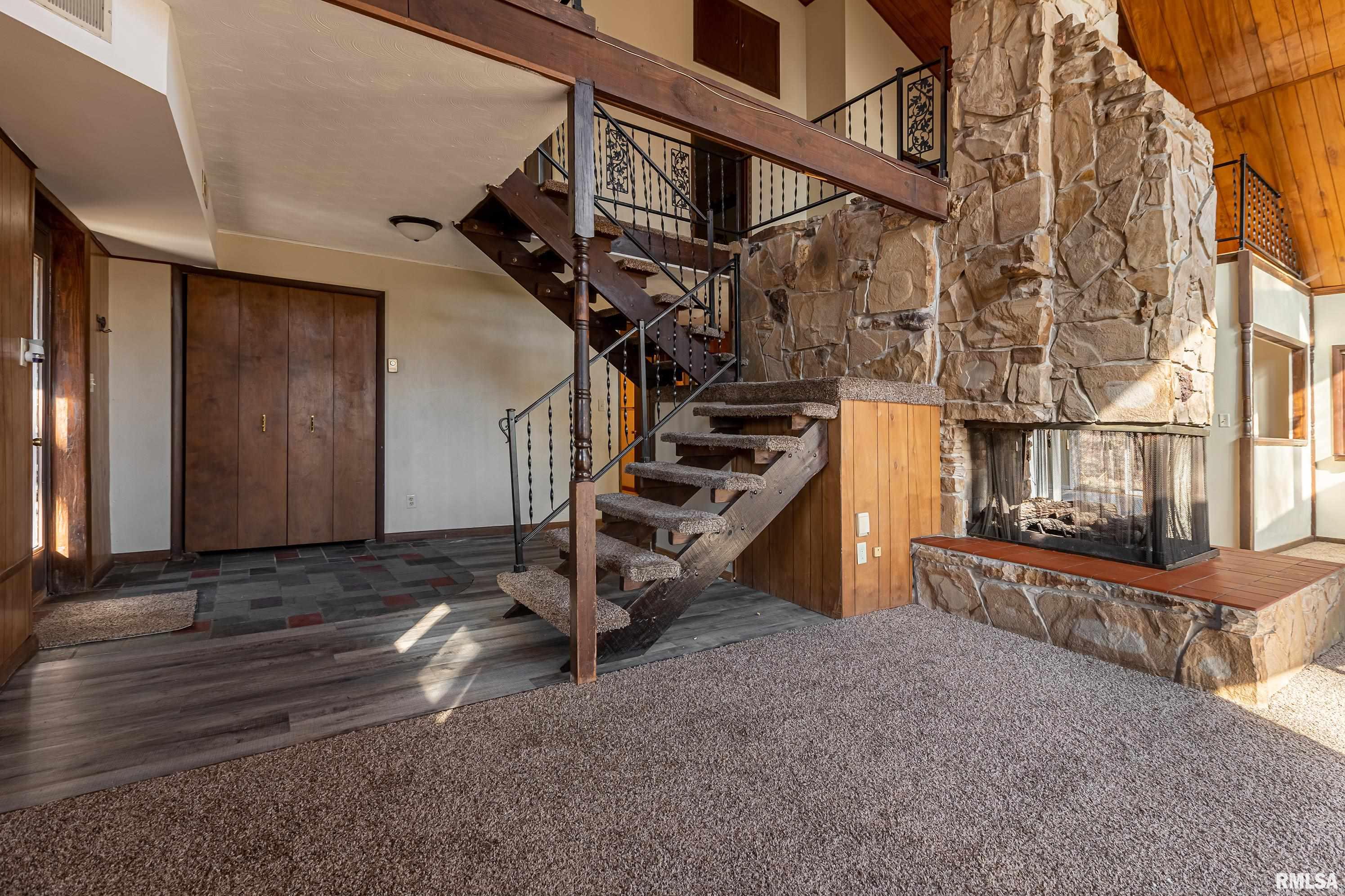 528 East No Name Road Carbondale, IL 62902 - Photo 7 of 31 Gallery Image 7