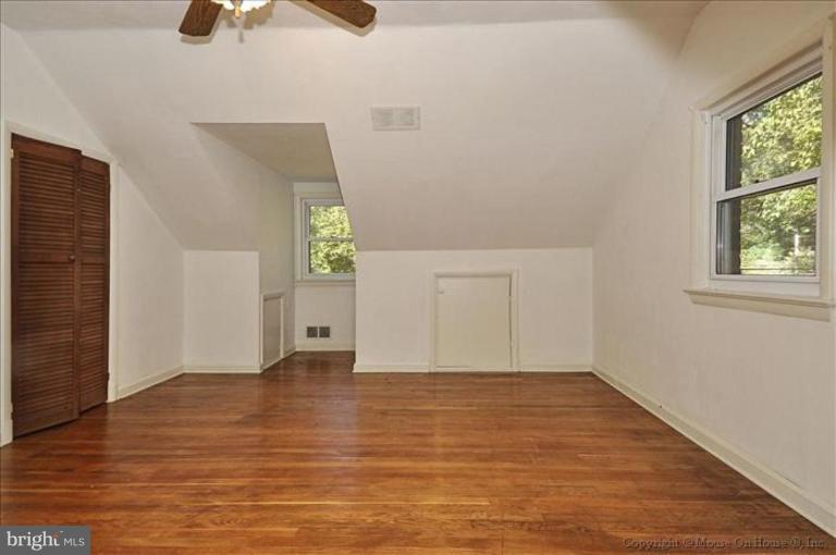 15115 Peach Orchard Road Silver Spring, MD 20905 - Photo 11 of 16 Bedroom #3
