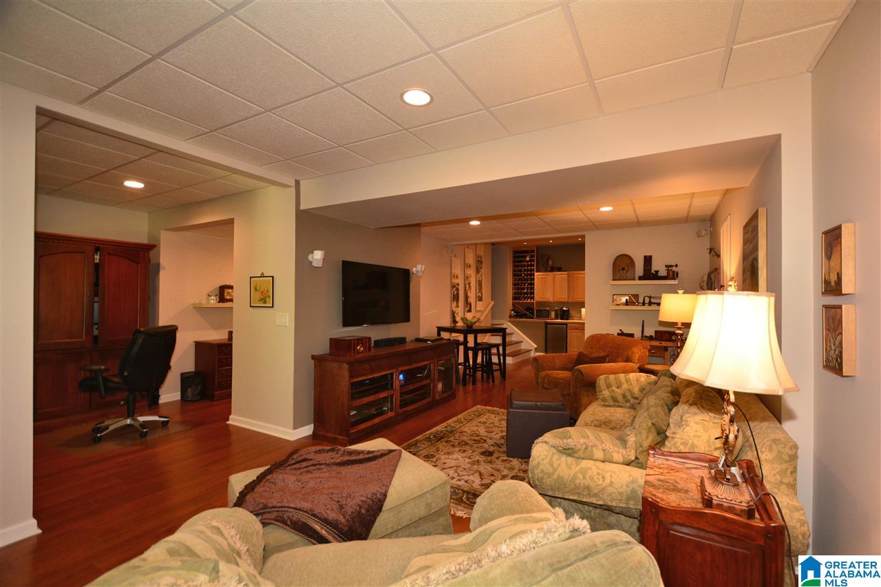 1044 Baldwin Lane Birmingham, AL 35242 - Photo 33 of 50