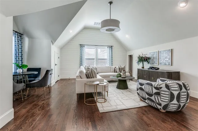 $3,150,000 | 3329 Milton Avenue, University Park, TX 75205