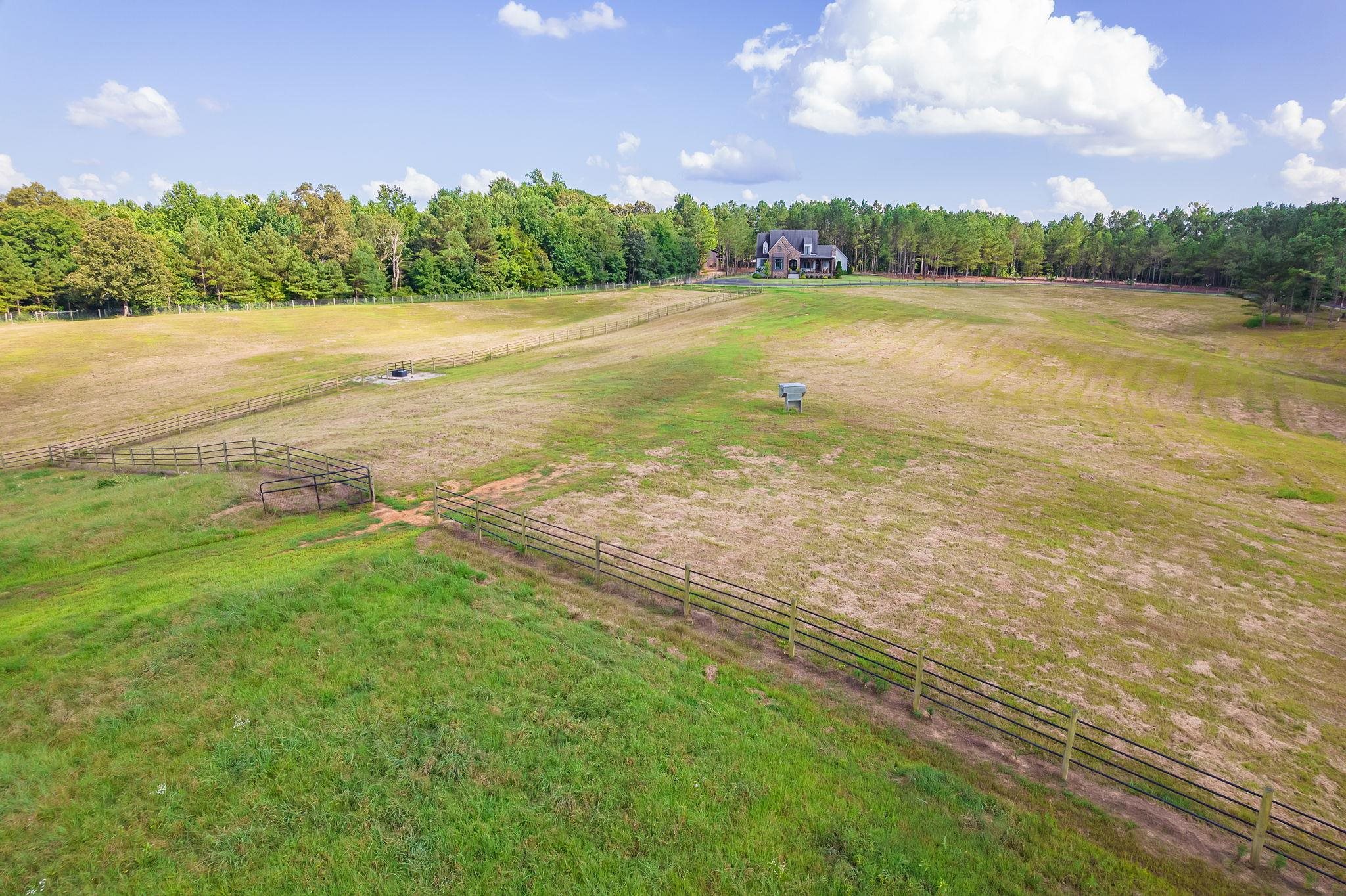 348 Countryside Drive Lexington, TN 38351 - Photo 38 of 39 a view of an ocean and beach