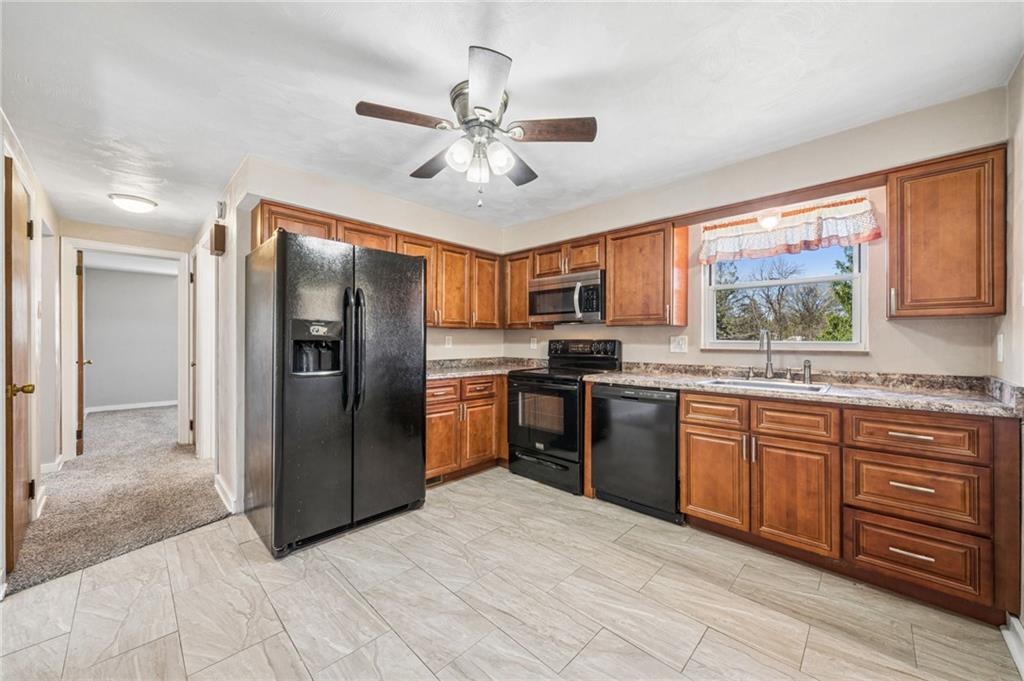 523 Beatty Road Monroeville, PA 15146 - Photo 12 of 43