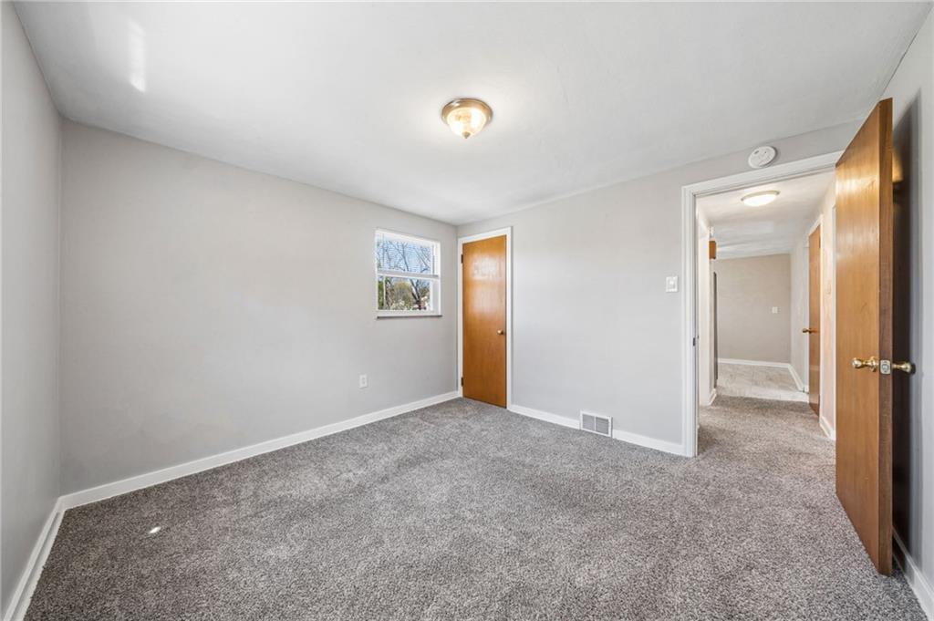 523 Beatty Road Monroeville, PA 15146 - Photo 9 of 43