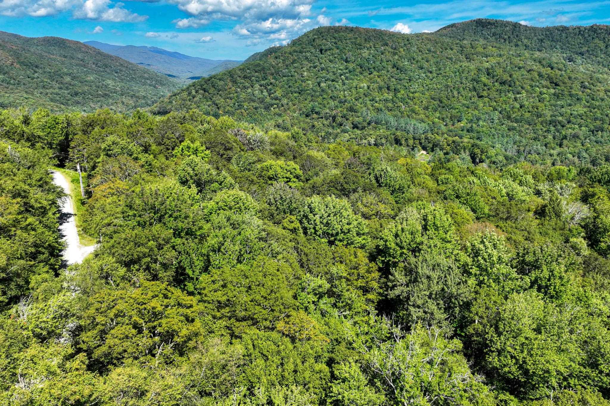 1-61 Hawk Spur Road, Unit 161 Plymouth, VT 05056 - Photo 6 of 17