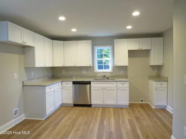 $399,000 | 4405 Murdocksville Road, Pinehurst, NC 28374