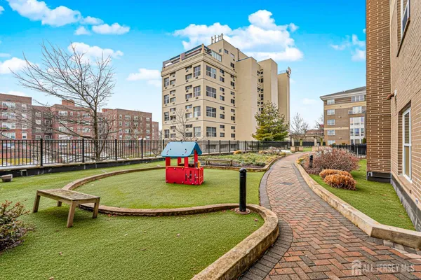 $450,000 | 358 Rector Street, Unit 308, Perth Amboy, NJ 08861