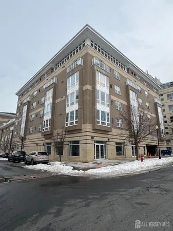 $450,000 | 358 Rector Street, Unit 308, Perth Amboy, NJ 08861