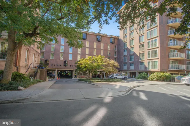 $600,000 | 510 N Street Southwest, Unit N217, Washington, DC 20024