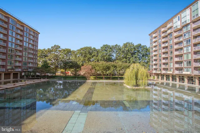 $600,000 | 510 N Street Southwest, Unit N217, Washington, DC 20024