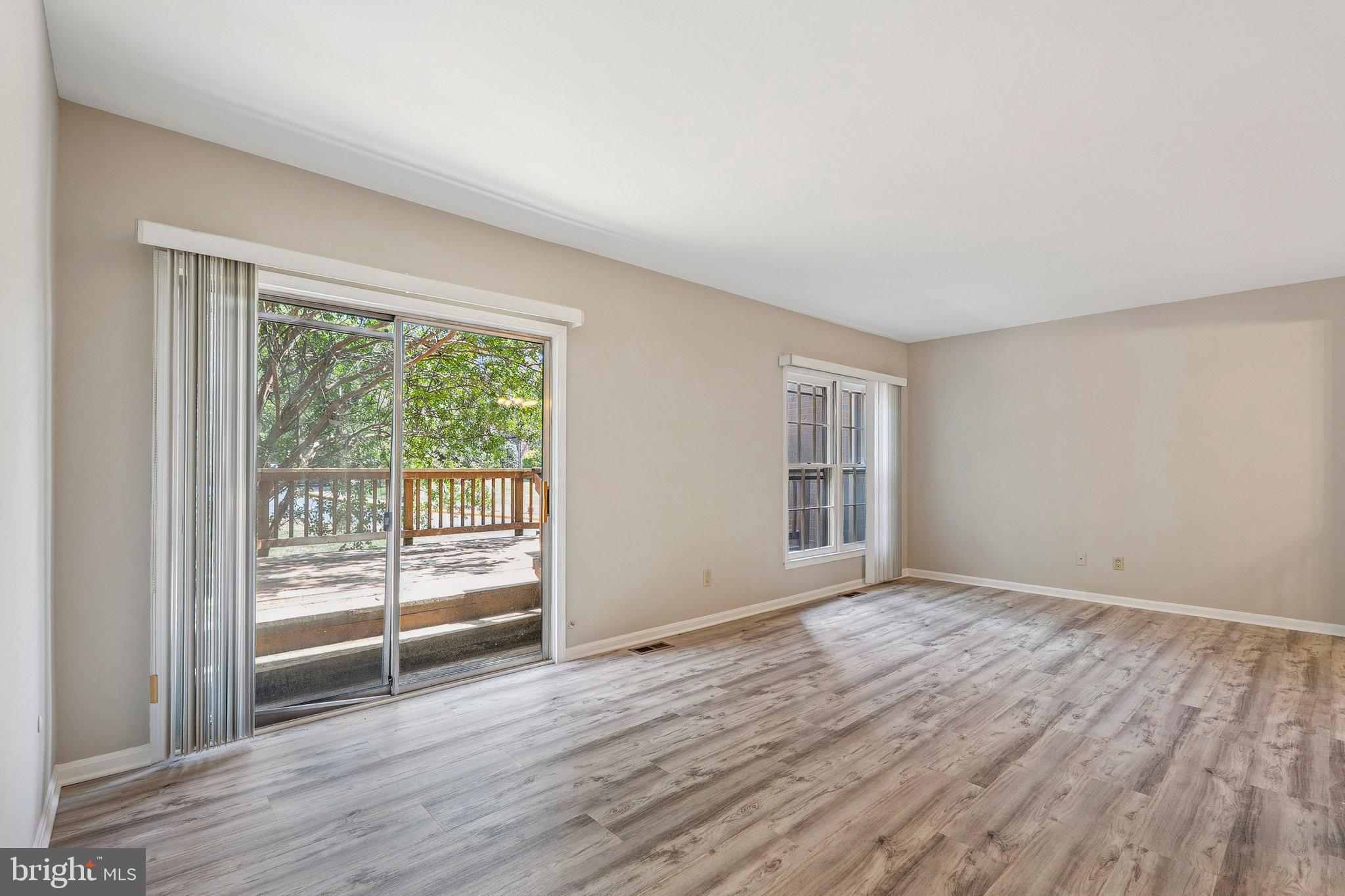 2917 Village Spring Lane Vienna, VA 22181 - Photo 10 of 37