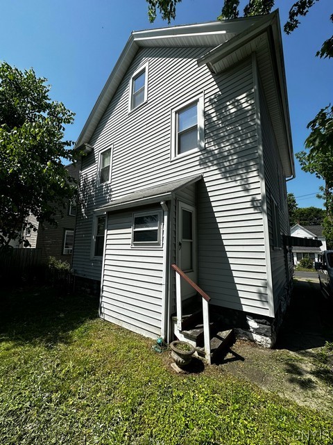 10 Frederick Street Auburn, NY 13021 - Photo 3 of 4