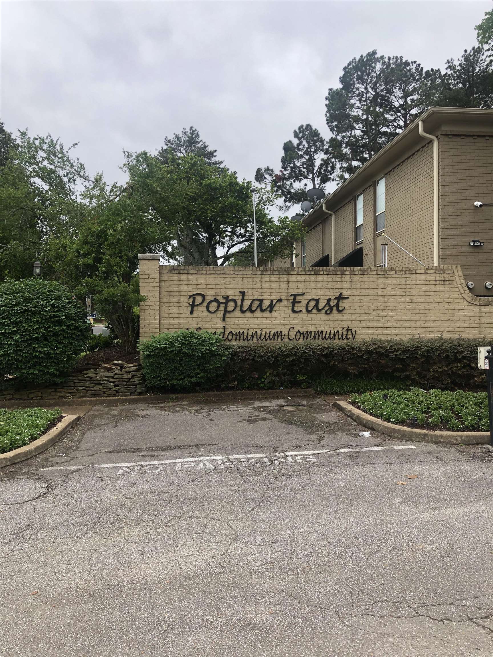 1009 June Road Memphis, TN 38119 - Photo 1 of 1 Gallery Image 1