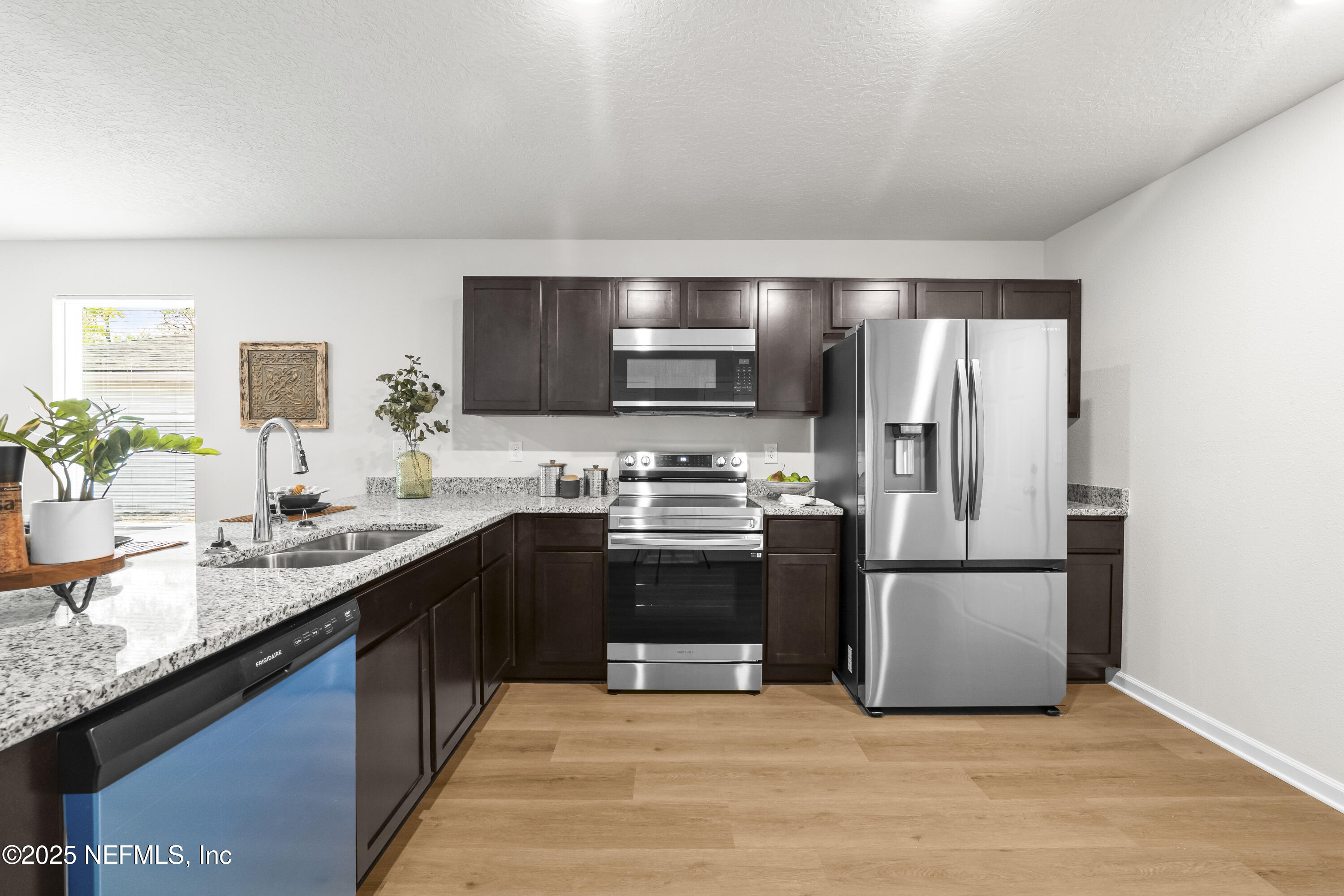 8157 Firetower Road Jacksonville, FL 32210 - Photo 11 of 29 P1152791.jpg-FULL