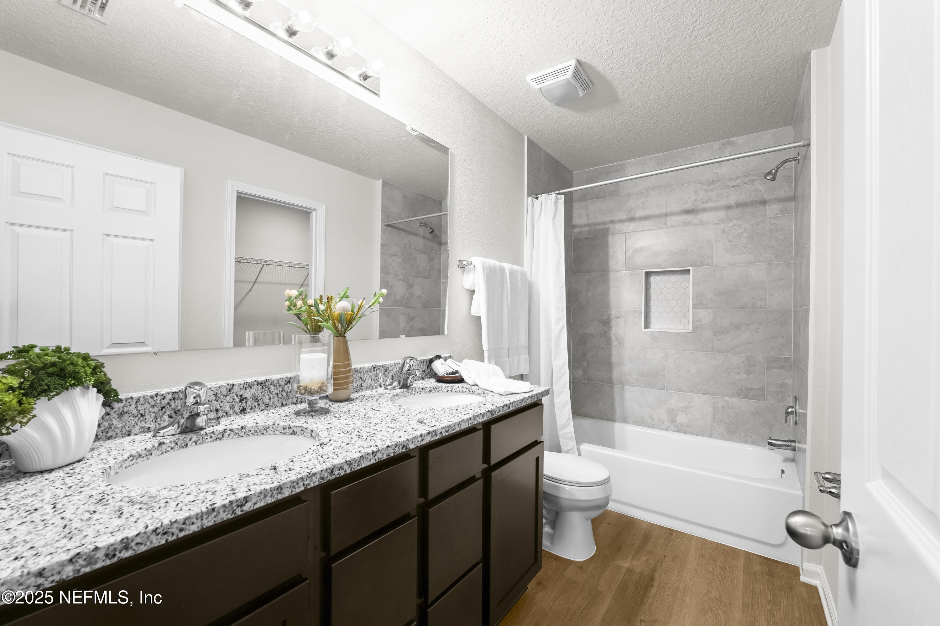 8157 Firetower Road Jacksonville, FL 32210 - Photo 18 of 29 P1152731.jpg-FULL