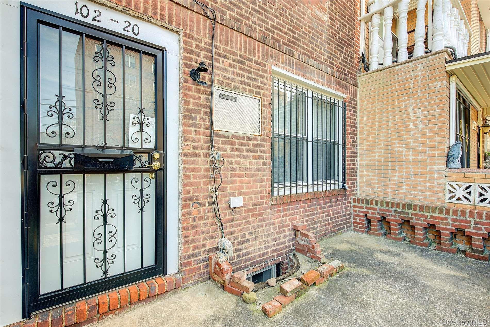 102-20 63rd Road Queens, NY 11375 - Photo 4 of 27