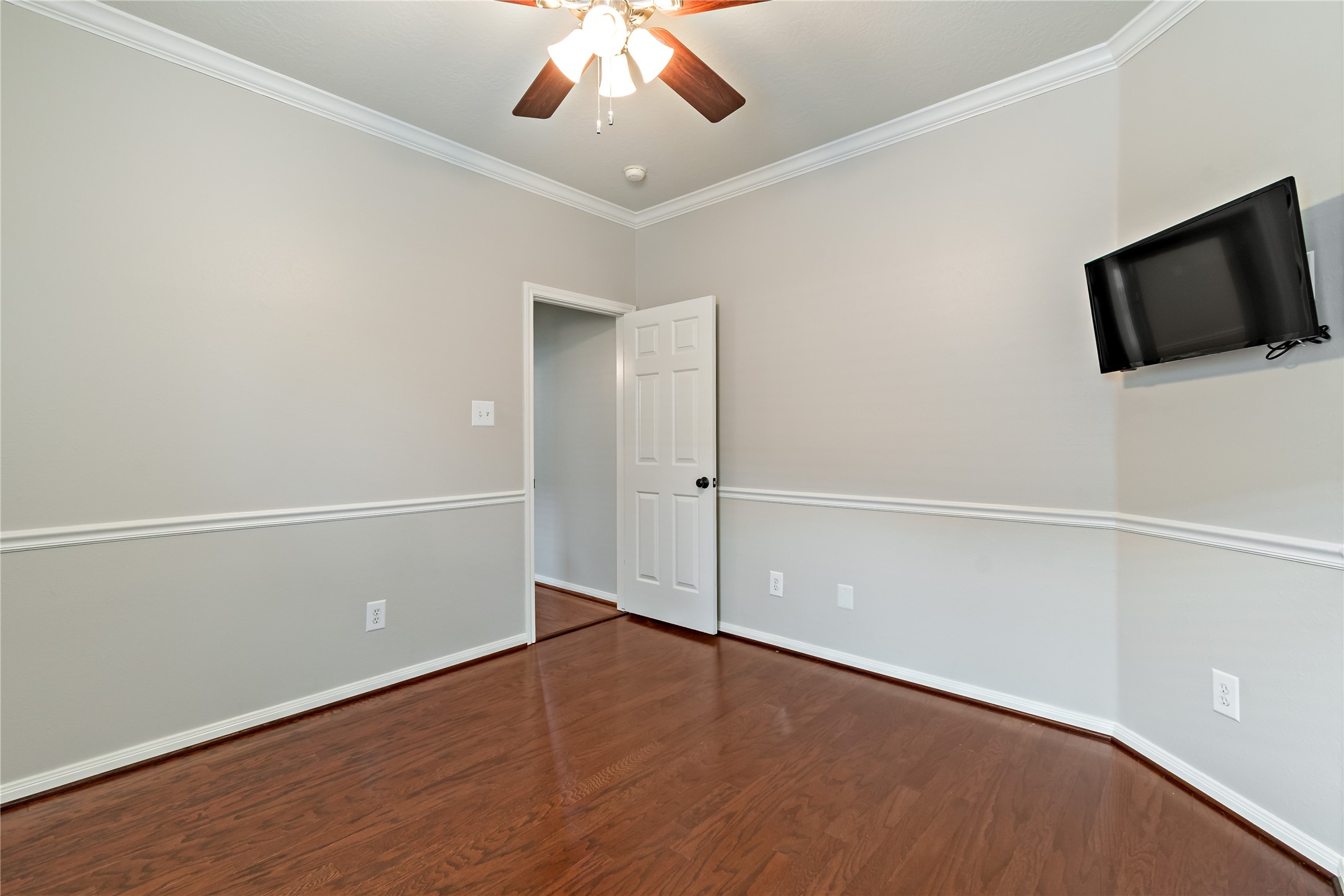 20302 Water Point Trail Humble, TX 77346 - Photo 18 of 30 Secondary bedroom