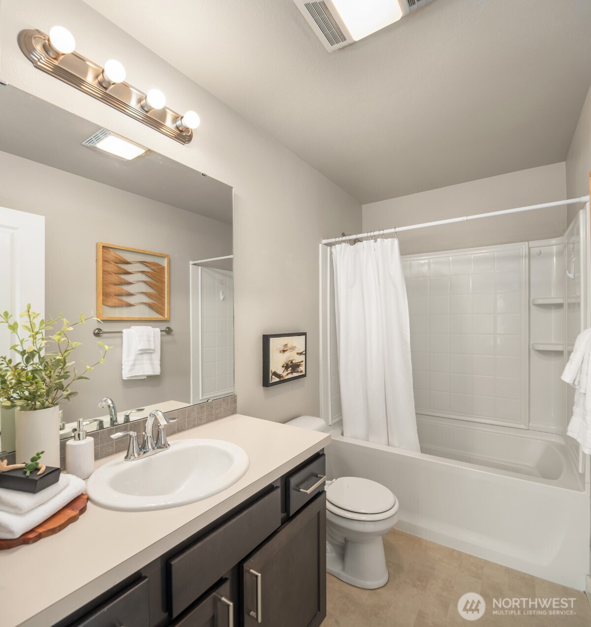 729 112th Street Southwest, Unit E1 Everett, WA 98204 - Photo 23 of 36