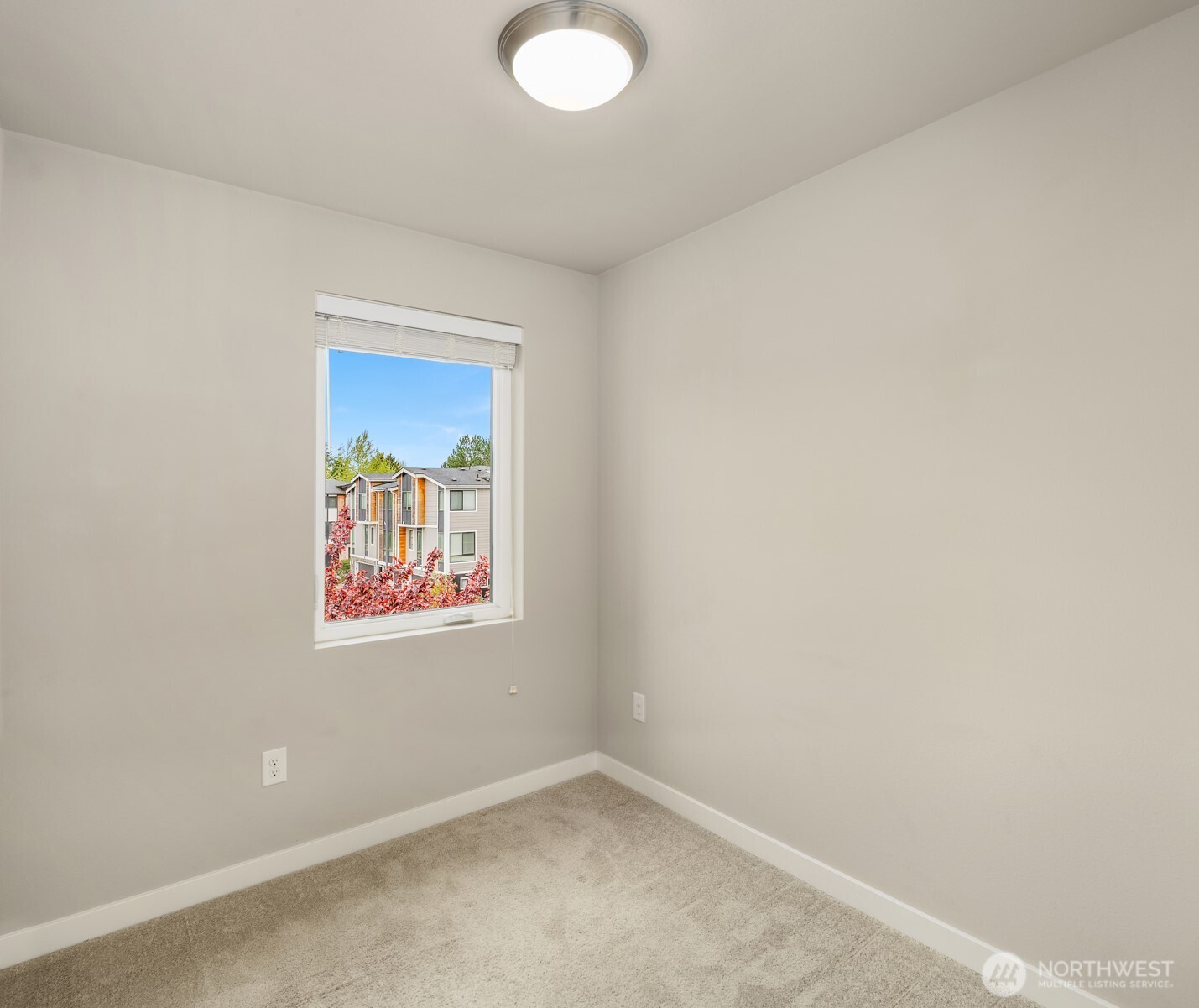 729 112th Street Southwest, Unit E1 Everett, WA 98204 - Photo 25 of 36
