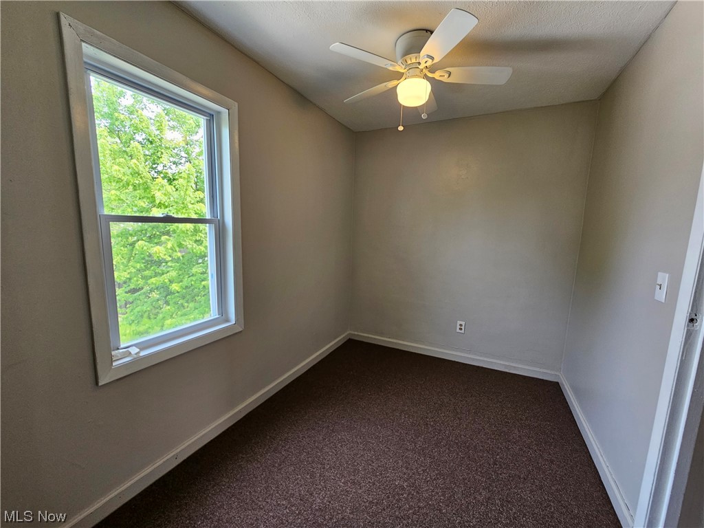 4625 Blythin Road Cleveland, OH 44125 - Photo 18 of 22