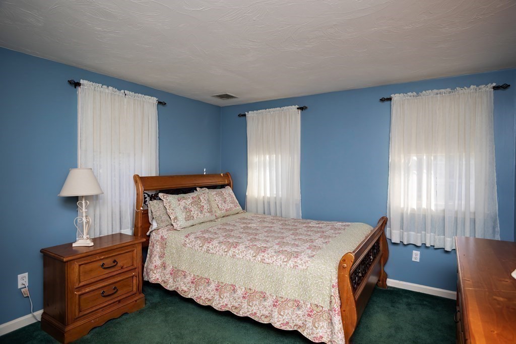 4 Oxen Drive Marshfield, MA 02050 - Photo 17 of 28