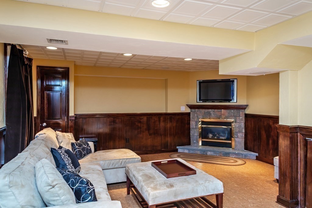 4 Oxen Drive Marshfield, MA 02050 - Photo 22 of 28