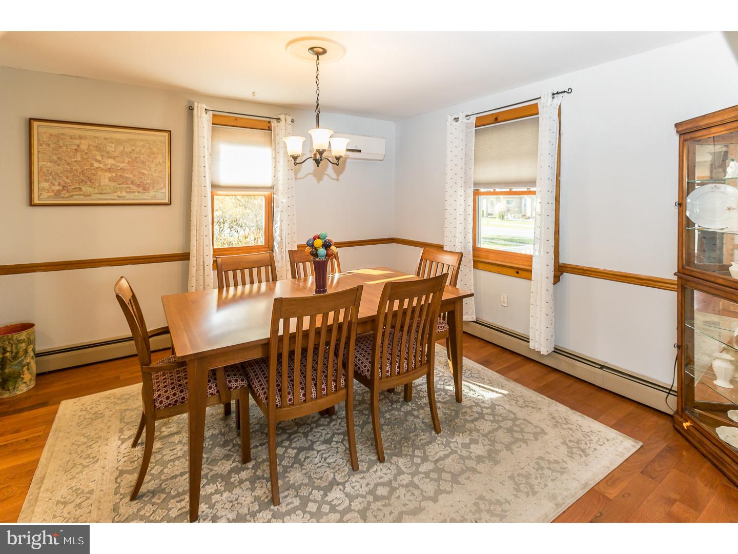 353 South Manoa Road Havertown, PA 19083 - Photo 4 of 24