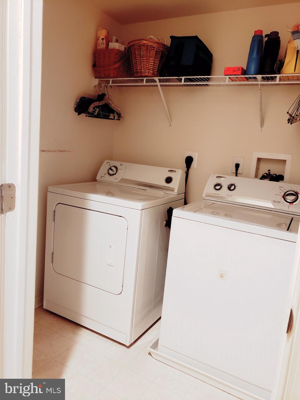 93 Oak Ridge Drive Mount Royal, NJ 08061 - Photo 29 of 36 Laundry Area