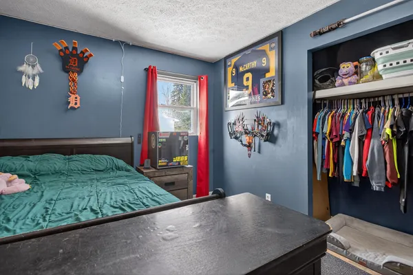 $243,000 | 615 Sioux Street, Jackson, MI 49203