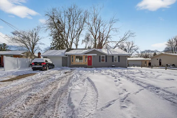 $243,000 | 615 Sioux Street, Jackson, MI 49203