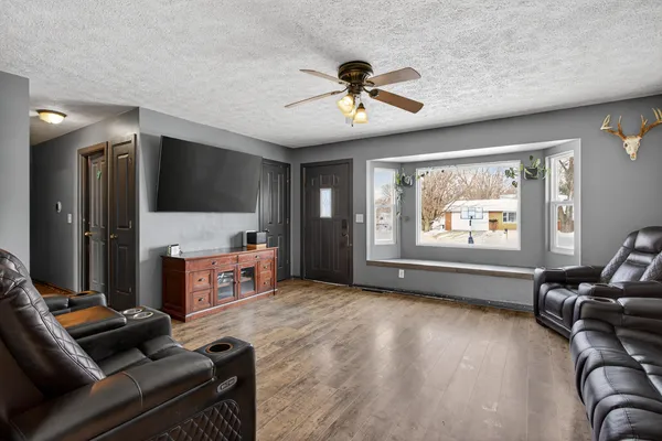 $243,000 | 615 Sioux Street, Jackson, MI 49203