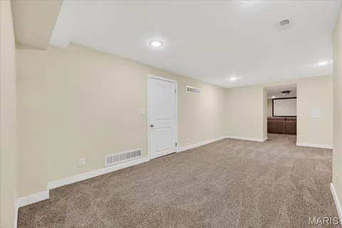 $389,900 | 8628 Mayflower Court, St. Louis, MO 63132