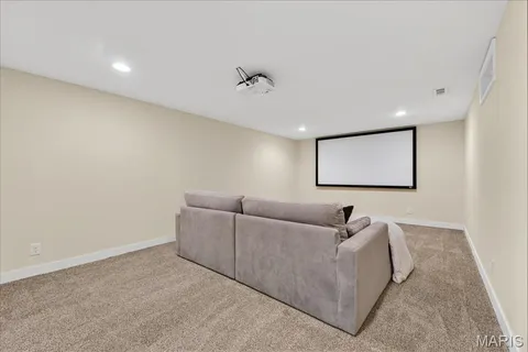 $389,900 | 8628 Mayflower Court, St. Louis, MO 63132