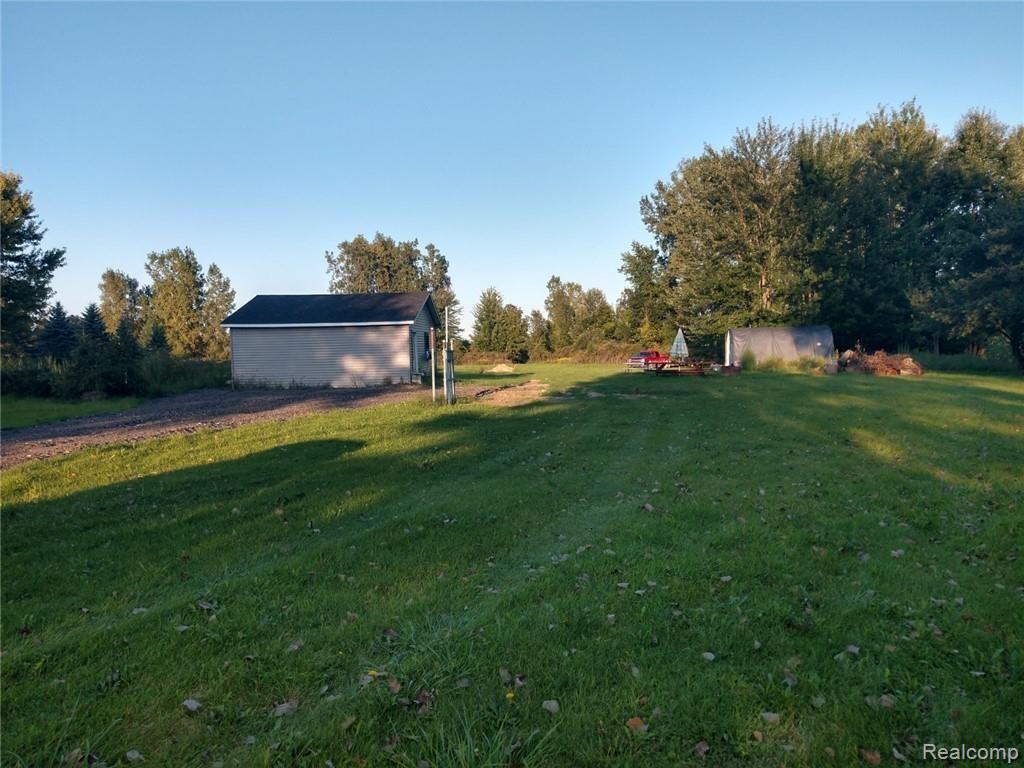 1346 Lathrop Road Allenton, MI 48002 - Photo 13 of 23