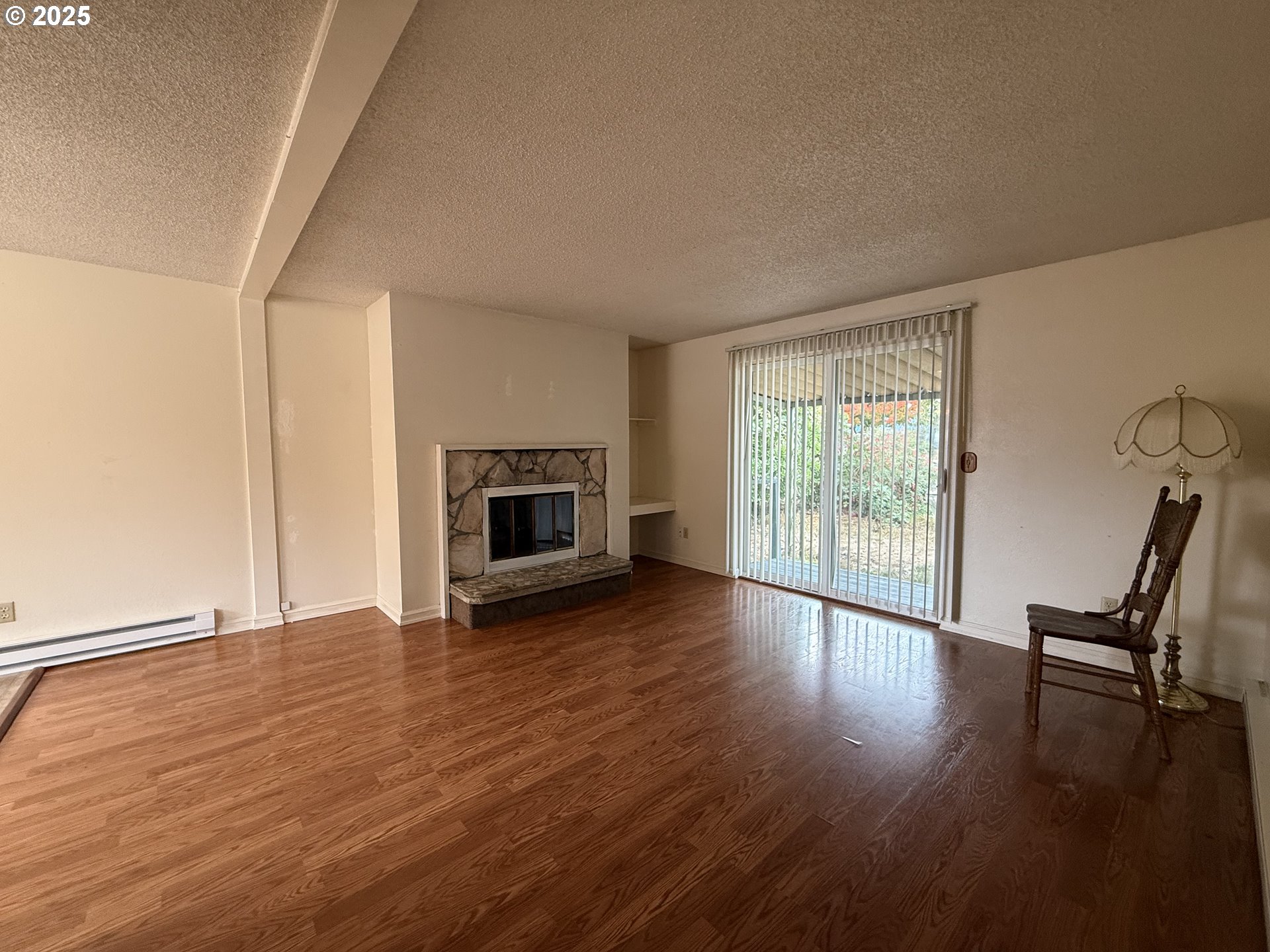 504 Lord Street Kelso, WA 98626 - Photo 10 of 37