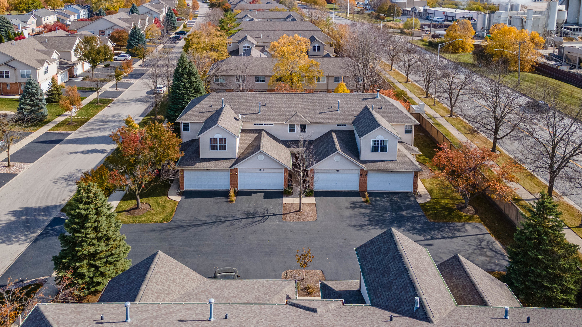 1748 Windward Avenue Naperville, IL 60563 - Photo 22 of 23 an aerial view of a house with a yard