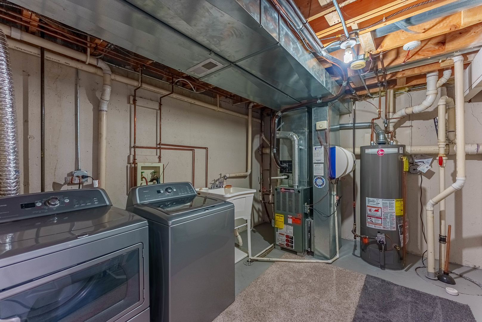 1748 Windward Avenue Naperville, IL 60563 - Photo 10 of 23 a view of a storage room with a lot of stuff