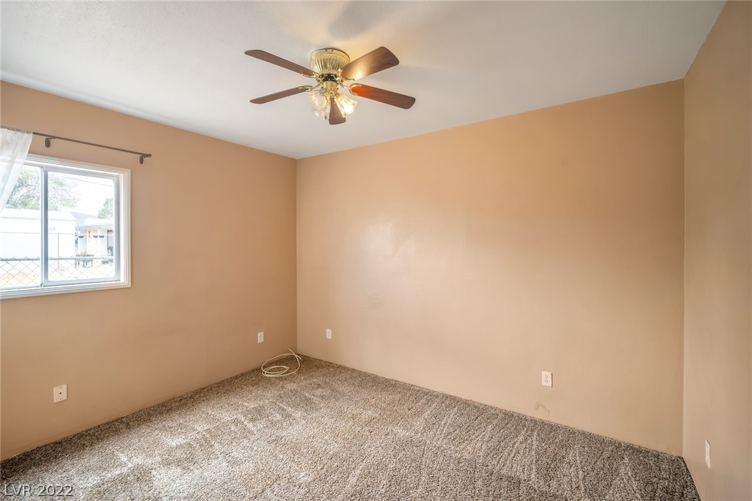 127 West Victory Road Henderson, NV 89015 - Photo 13 of 75 Gallery Image 13