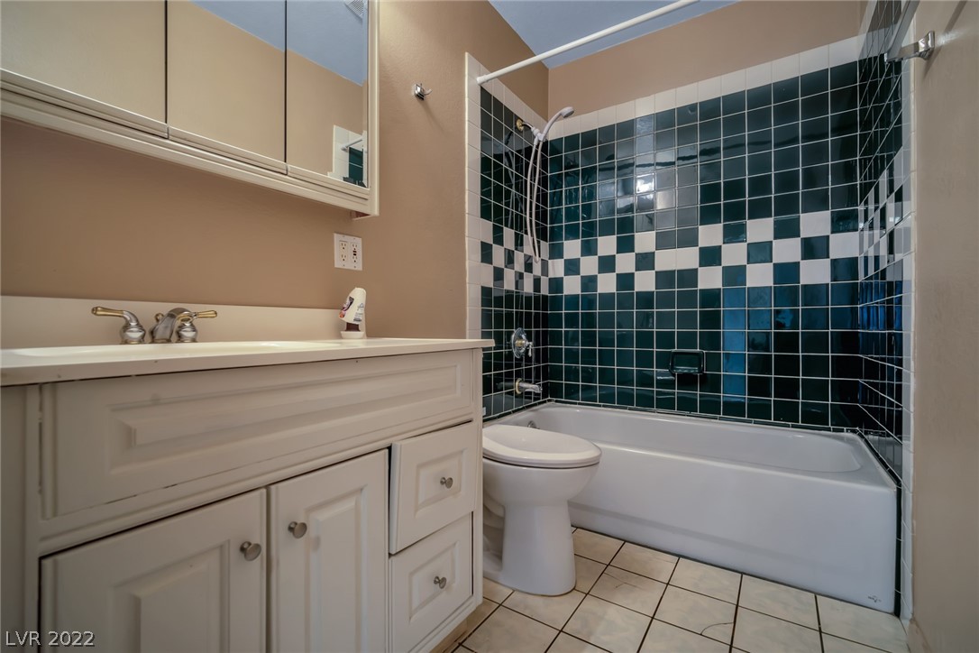 127 West Victory Road Henderson, NV 89015 - Photo 19 of 75 Gallery Image 19
