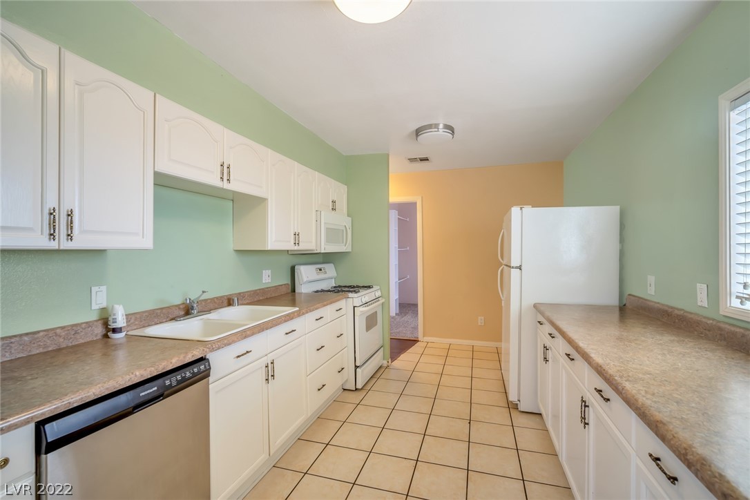 127 West Victory Road Henderson, NV 89015 - Photo 21 of 75 Gallery Image 21