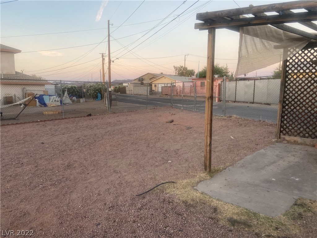 127 West Victory Road Henderson, NV 89015 - Photo 3 of 75 Gallery Image 3
