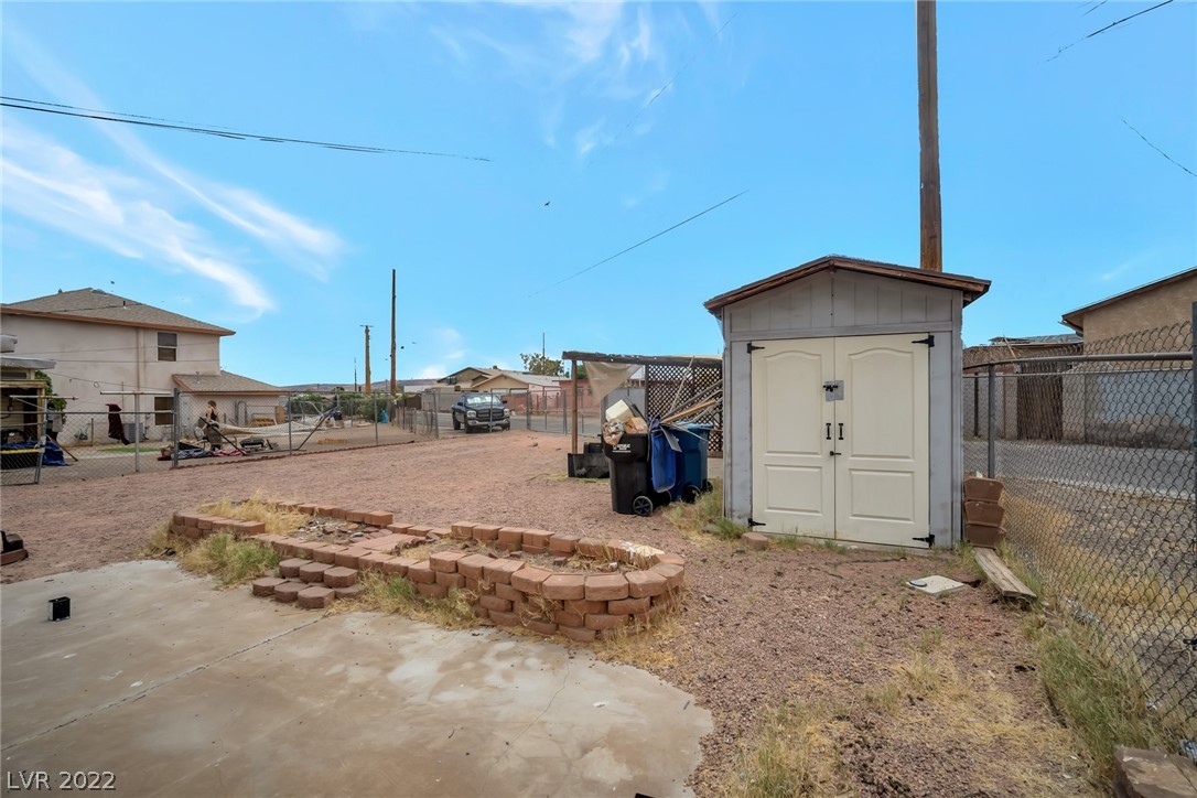127 West Victory Road Henderson, NV 89015 - Photo 5 of 75 Gallery Image 5