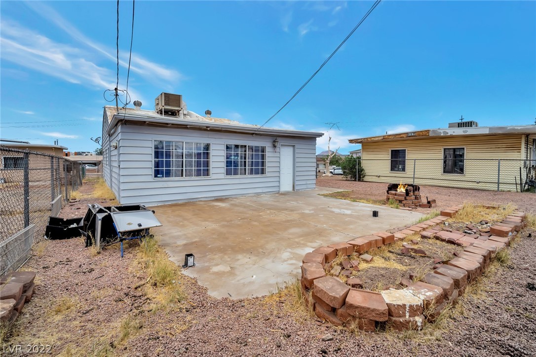 127 West Victory Road Henderson, NV 89015 - Photo 9 of 75 Gallery Image 9